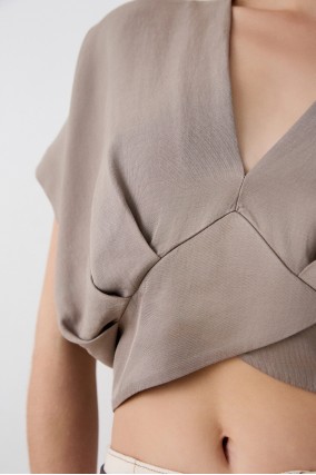 TOP BSB FASHION CROP MANGA...