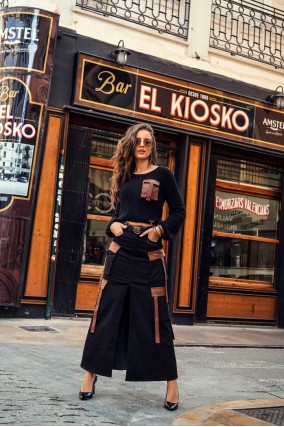 FALDA CAMALEÓNICA BY...