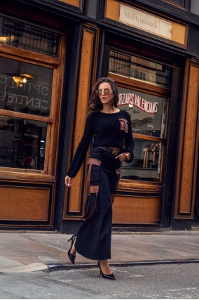 FALDA CAMALEÓNICA BY...